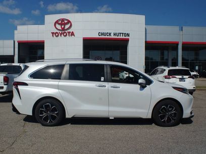 Certified 2026 Toyota Sienna Platinum