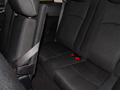 Used 2018 Dodge Journey SE FWD image 8
