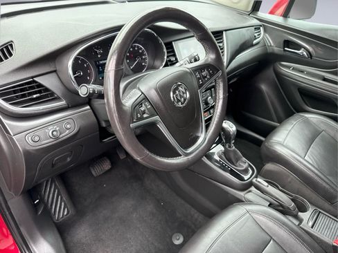 Used 2018 Buick Encore Essence AWD/4WD image 10
