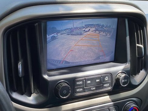 Used 2016 Chevrolet Colorado Z71 AWD/4WD image 18