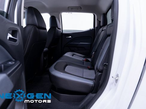 Used 2021 Chevrolet Colorado Z71 image 37