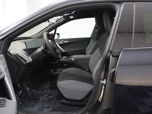 New 2026 BMW iX M70 image 6