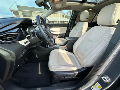 Used 2021 Buick Encore GX Essence w/ Advanced Technology Package image 24
