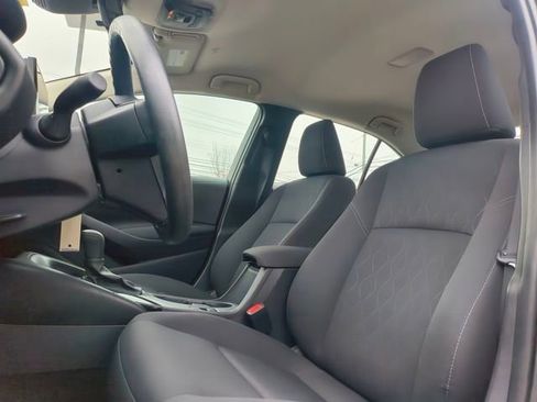 Used 2024 Toyota Corolla LE image 21