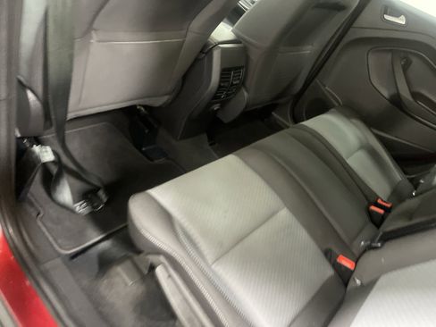 Used 2017 Ford Escape SE image 17
