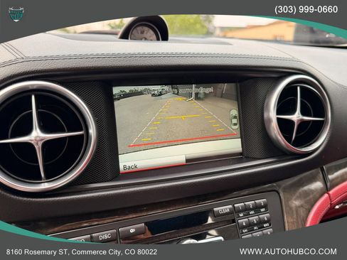 Used 2014 Mercedes-Benz SL 550 image 19