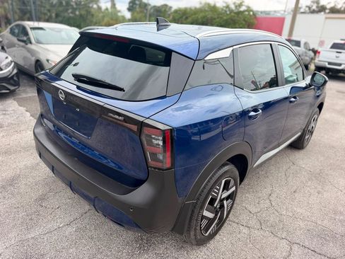 Used 2026 Nissan Kicks SV FWD image 8
