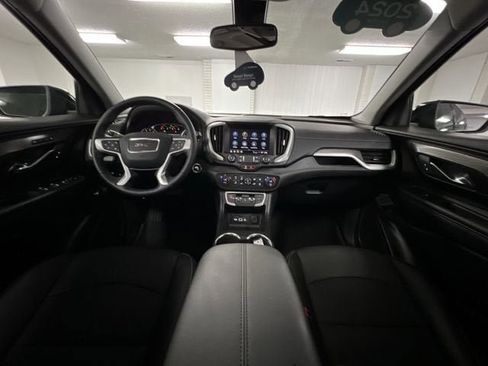 Certified 2024 GMC Terrain SLT w/ Tech Package AWD/4WD image 20