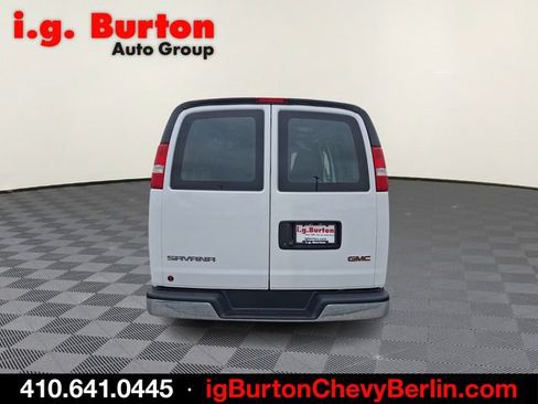 Certified 2024 GMC Savana 2500 w/ Driver Convenience Package RWD image 5