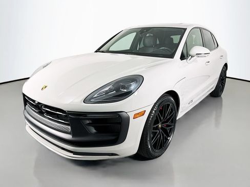 Certified 2024 Porsche Macan GTS AWD/4WD image 1