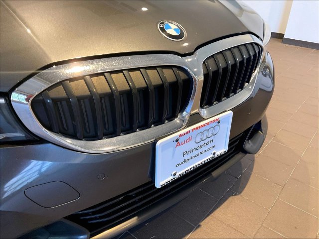 Used 2019 BMW 330i xDrive Sedan AWD/4WD image 30