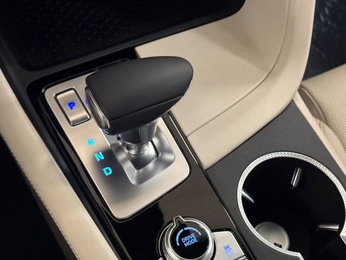 New 2026 Genesis G70 2.5T RWD image 21