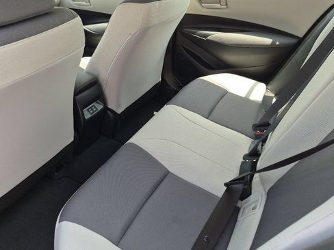 Used 2026 Toyota Corolla LE FWD image 12