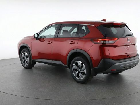 Used 2025 Nissan Rogue SV image 6