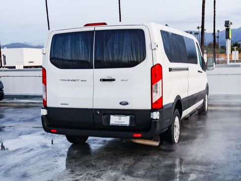Used 2023 Ford Transit 350 XLT image 9