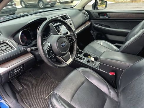 Used 2019 Subaru Outback 2.5i Limited AWD/4WD image 13
