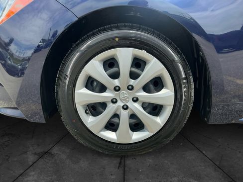 Used 2023 Toyota Corolla LE FWD image 15