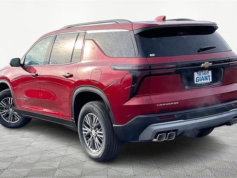 New 2026 Chevrolet Traverse LT w/ Driver Confidence Package image 3