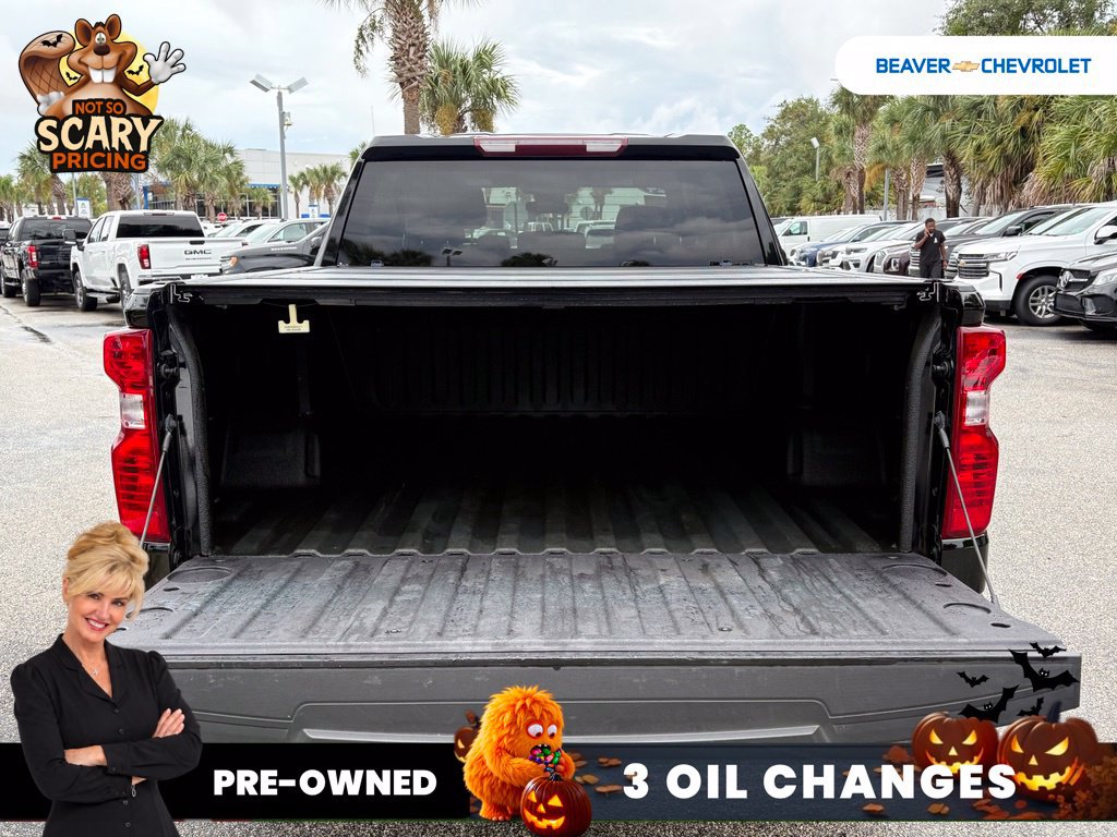Used 2024 Chevrolet Silverado 1500 Custom w/ Turbomax Blackout Package AWD/4WD image 11