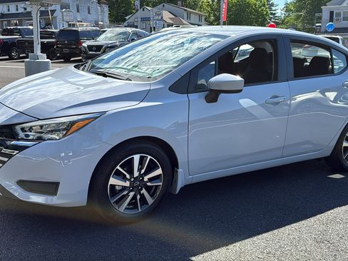 Certified 2025 Nissan Versa SV w/ Trunk Package FWD image 3