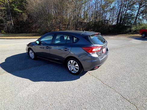 Used 2019 Subaru Impreza 2.0i image 7