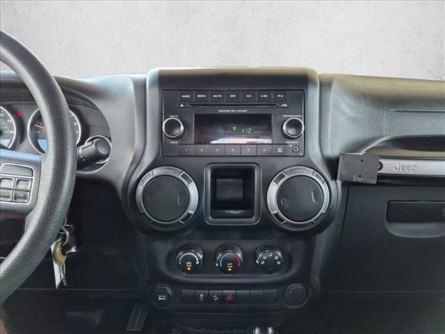 Used 2018 Jeep Wrangler Sport AWD/4WD image 12