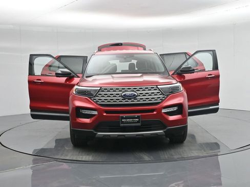 Used 2023 Ford Explorer Limited w/ Hybrid Equipment Group 310A image 39