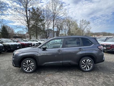 New 2026 Subaru Forester Touring AWD/4WD image 5
