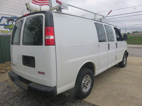 Used 2017 GMC Savana 3500 RWD image 8