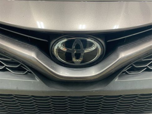 Used 2023 Toyota Camry SE image 23
