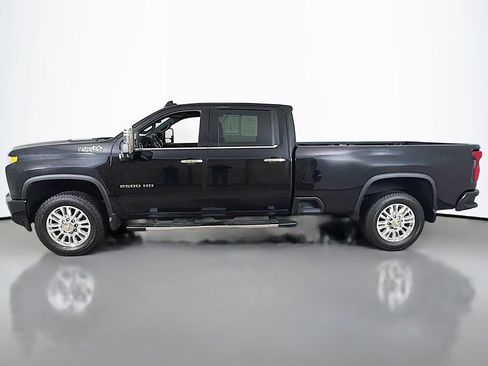 Used 2023 Chevrolet Silverado 2500 High Country image 16