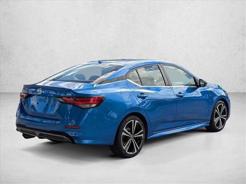 Used 2023 Nissan Sentra SR w/ Trunk Package image 5