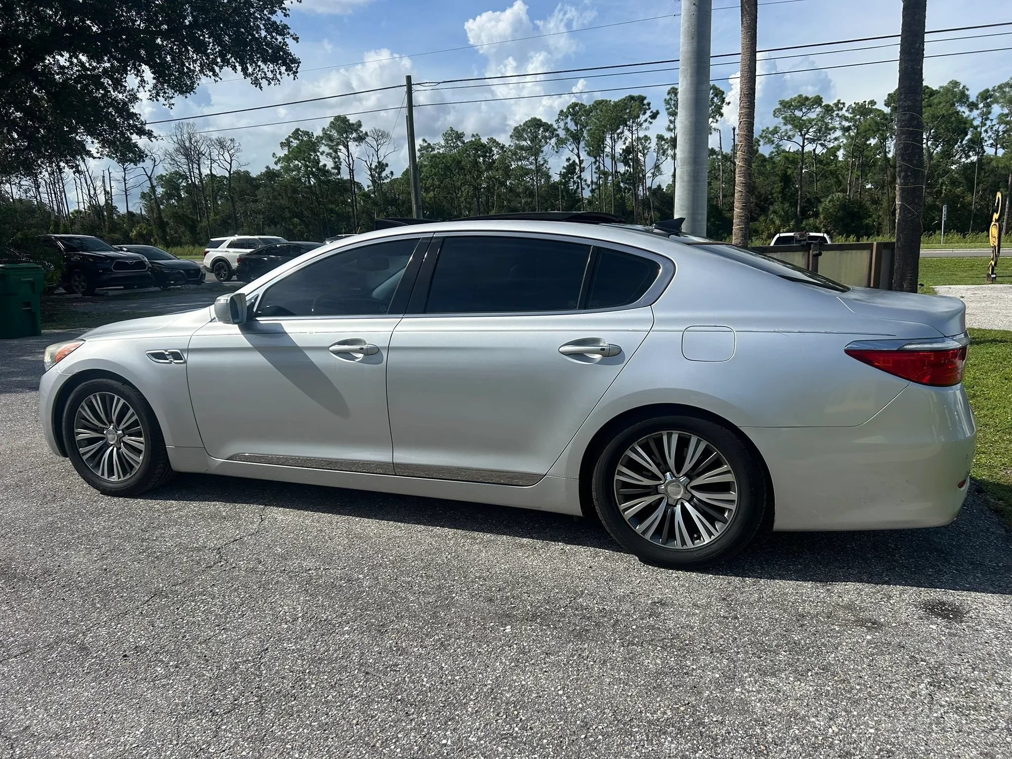 Used 2016 Kia K900 Luxury RWD image 16