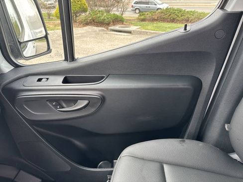 New 2025 Mercedes-Benz Sprinter 2500 image 24