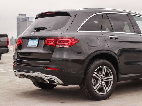 Used 2022 Mercedes-Benz GLC 300 image 9