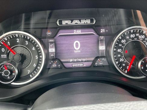 Used 2022 RAM 1500 Laramie image 21