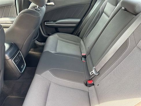 Used 2022 Dodge Charger SXT image 17