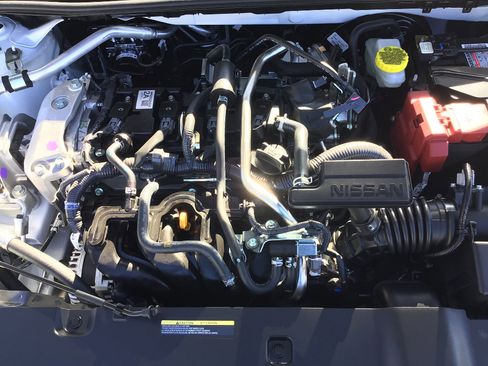 New 2026 Nissan Sentra SR w/ SR Premium Package image 7