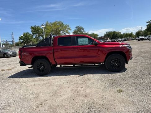 New 2026 Chevrolet Colorado Z71 w/ Midnight Edition AWD/4WD image 17