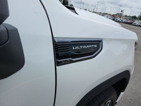 Certified 2022 GMC Sierra 1500 Denali Ultimate AWD/4WD image 7