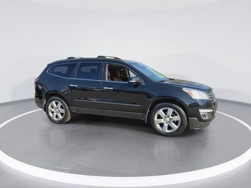 Used 2016 Chevrolet Traverse LTZ image 2