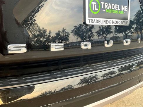 Used 2023 Toyota Sequoia Limited image 24