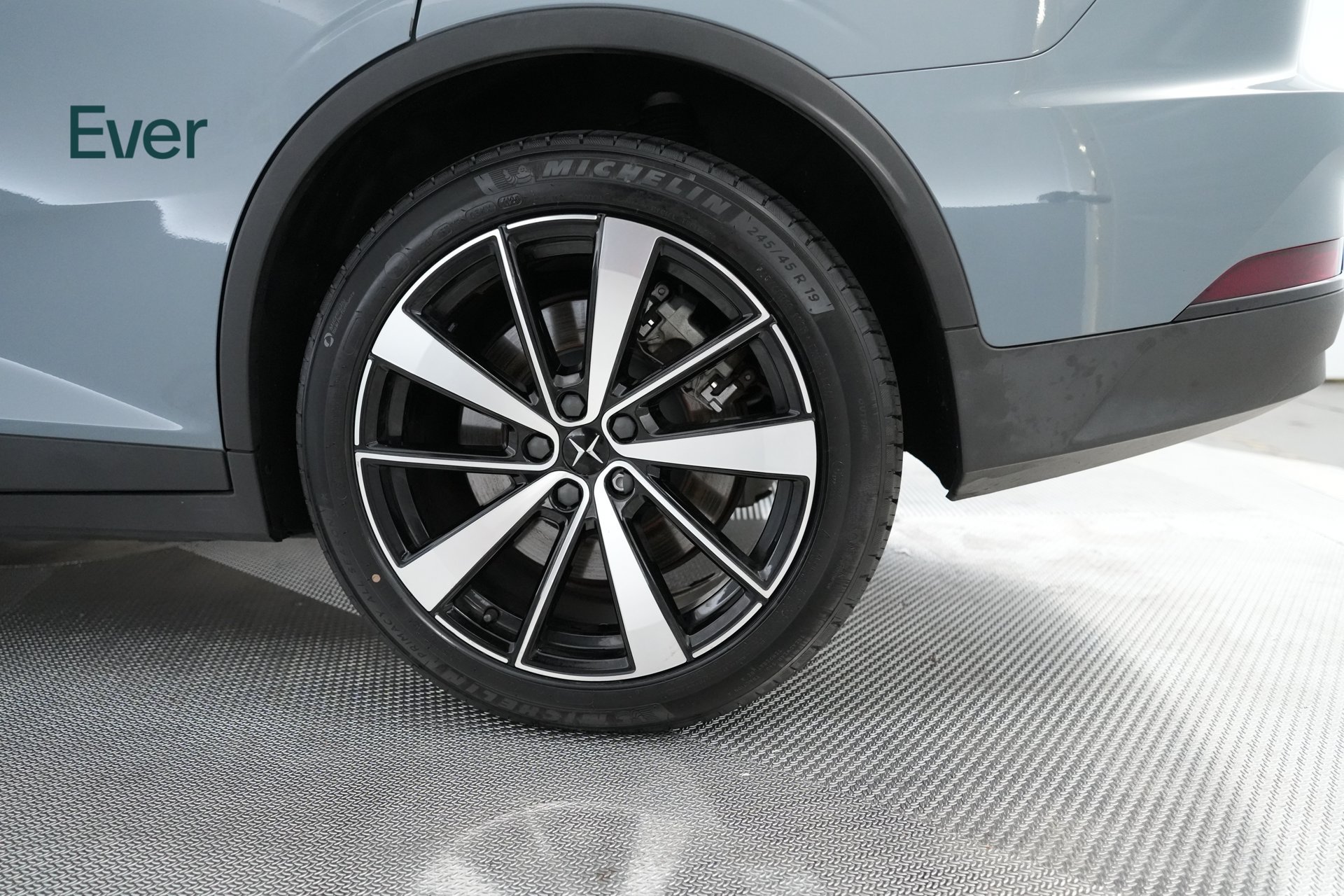 Used 2022 Polestar Polestar 2 w/ Plus Package AWD/4WD image 21