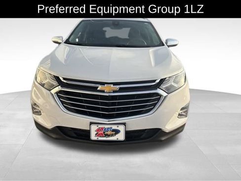 Used 2020 Chevrolet Equinox Premier image 2