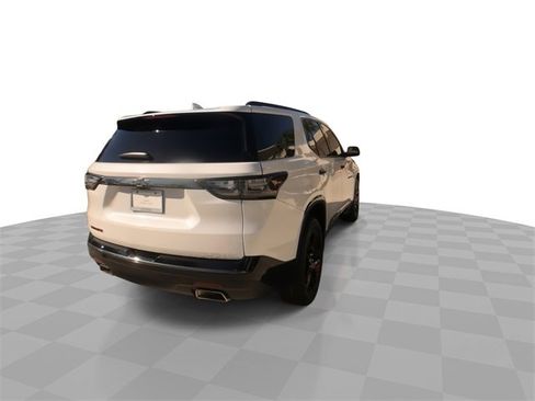 Used 2021 Chevrolet Traverse Premier w/ Redline Edition image 13