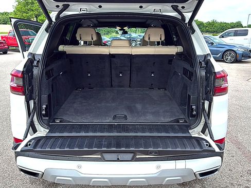 Used 2021 BMW X5 sDrive40i w/ Convenience Package RWD image 9