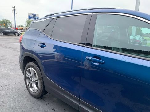 Used 2020 GMC Terrain SLT AWD/4WD image 14