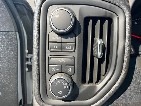 Used 2025 Chevrolet Silverado 1500 Custom AWD/4WD image 19