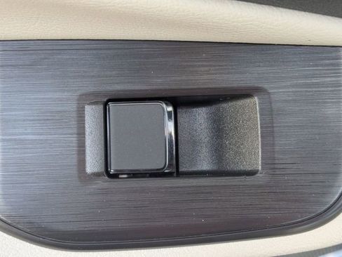 New 2026 Nissan Sentra SL w/ Floor Mat Package FWD image 25
