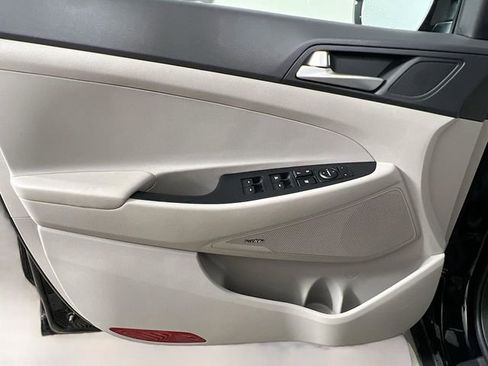 Used 2021 Hyundai Tucson Sport image 31